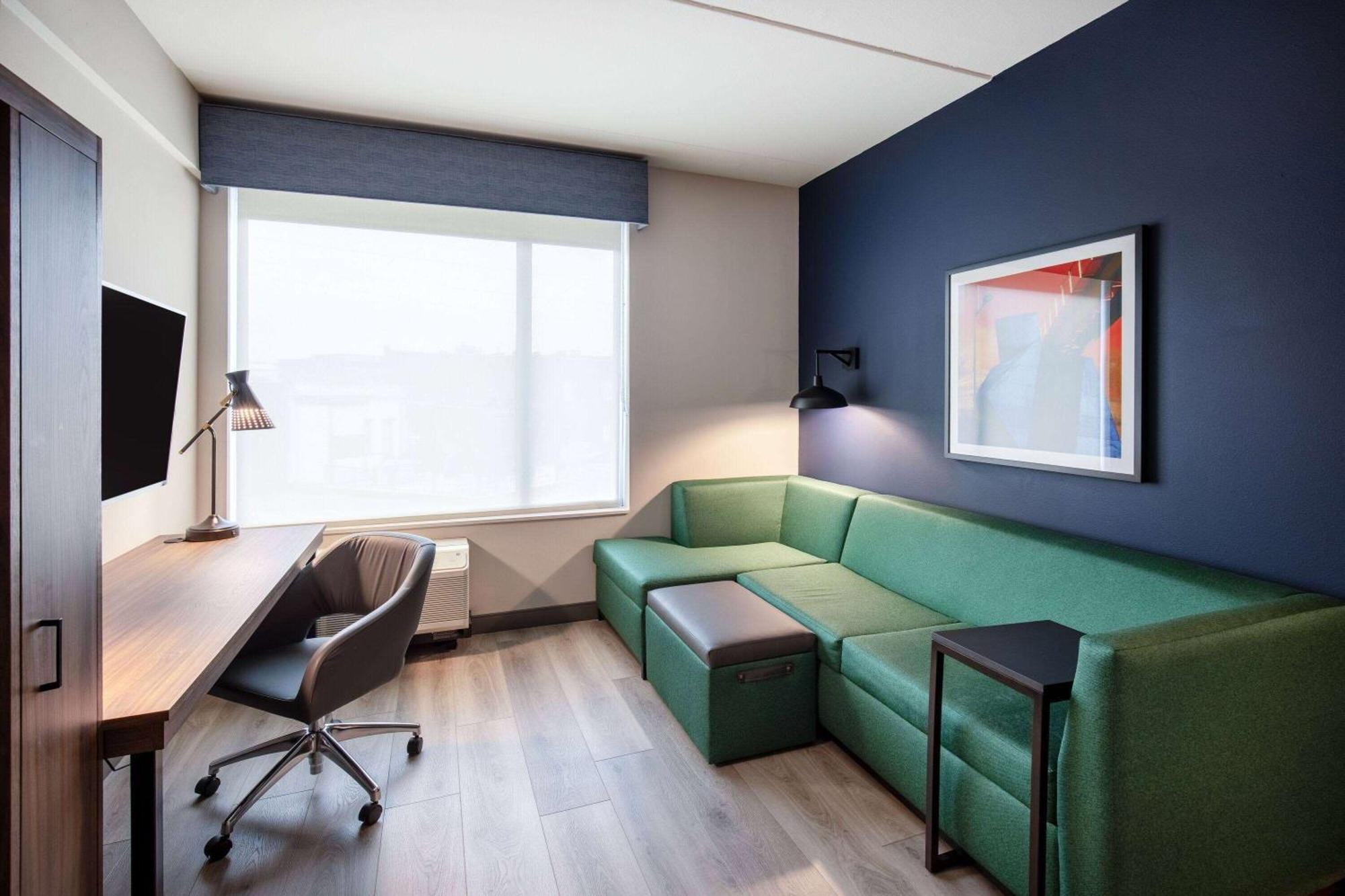 La Quinta Inn & Suites By Wyndham Chattanooga Downtown/South Екстериор снимка
